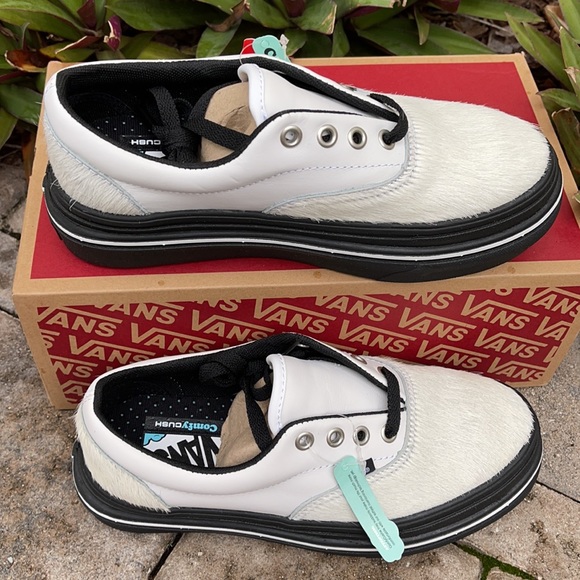 VANS COMFYCUSH E FURY PLATFORMS WMNS - Picture 6 of 16